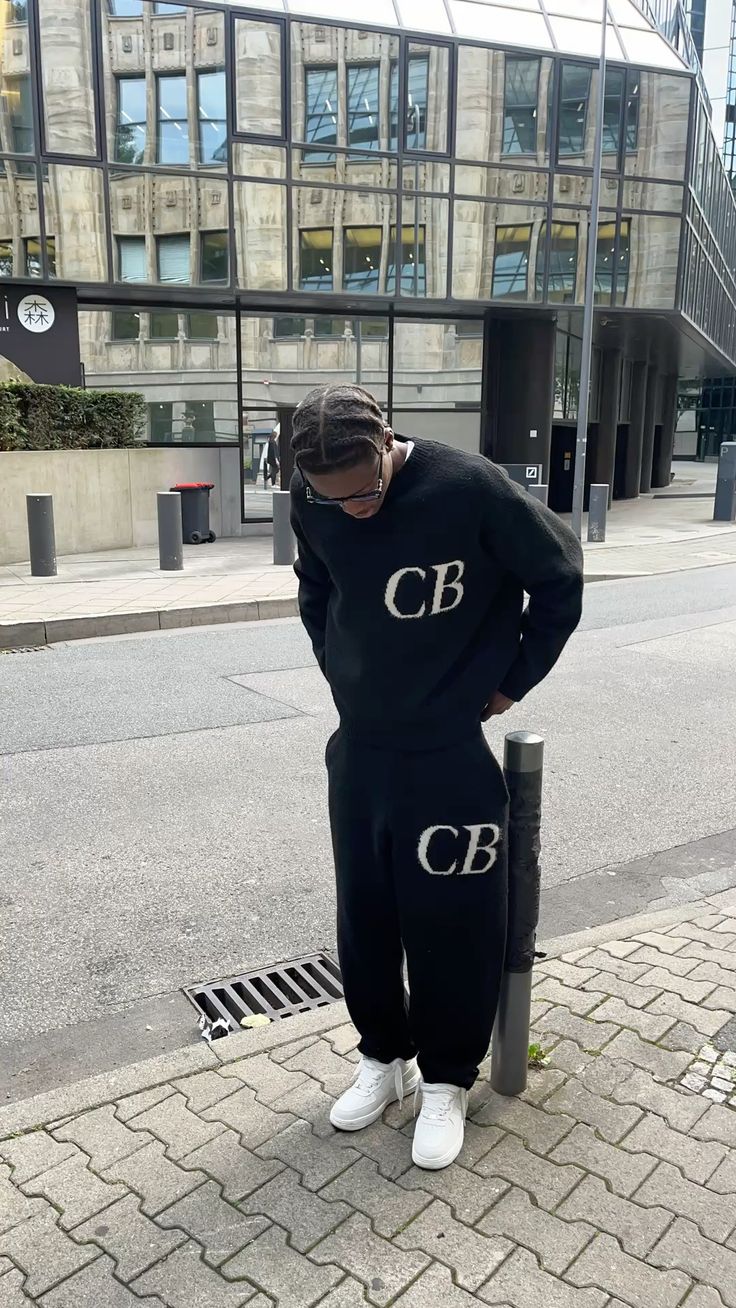CB
